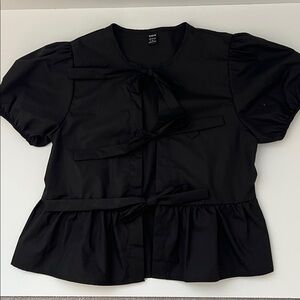SHEIN Black Puff Sleeve Blouse